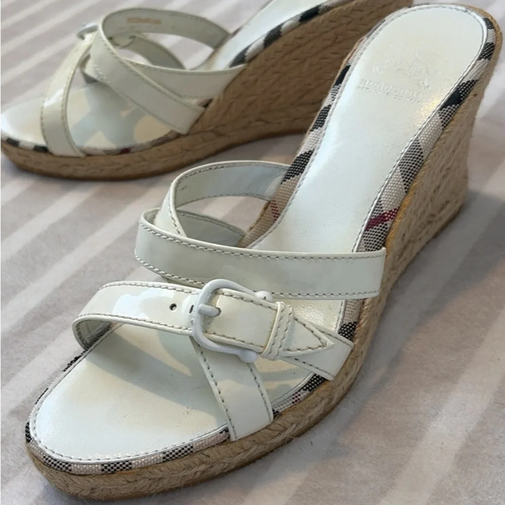 Authentic Burberry White Leather Wedge Sandals - Picture 1 of 6